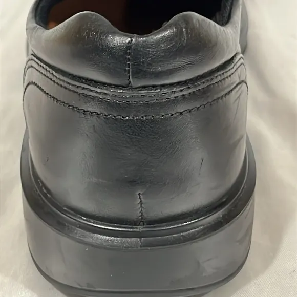 ECCO Men Helsinki 2 Slip-On Leather Loafers Size EU44-US10-10.5 BLACK dress shoe