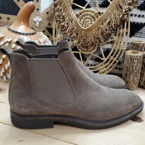 ECCO Vitrus II Men's US 11/EU 45 Slip On Chelsea Ankle Boots Suede Taupe Gore