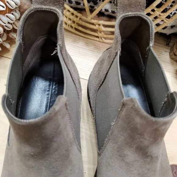 ECCO Vitrus II Men's US 11/EU 45 Slip On Chelsea Ankle Boots Suede Taupe Gore