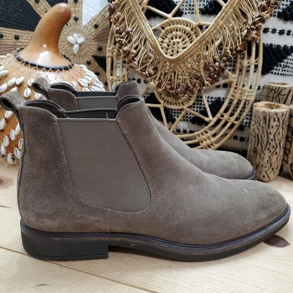 ECCO Vitrus II Men's US 11/EU 45 Slip On Chelsea Ankle Boots Suede Taupe Gore