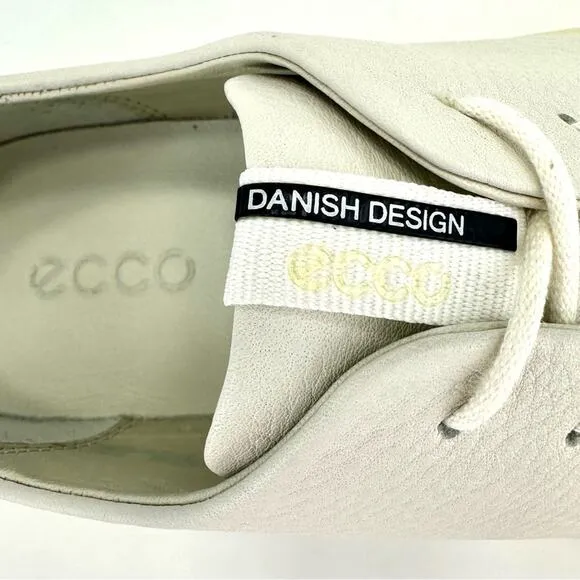 ECCO WHITE LEATHER LACE-UP CASUAL FASHION DANISH DESIGN UNISEX SNEAKERS