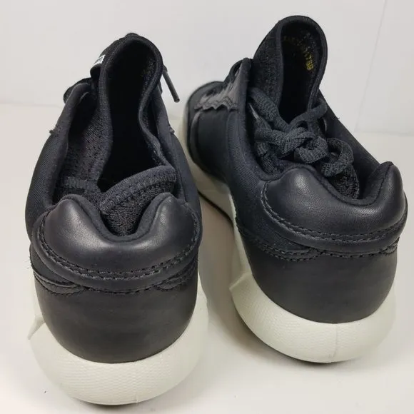 ECCO  women Fashion Sneakers Black neoprene