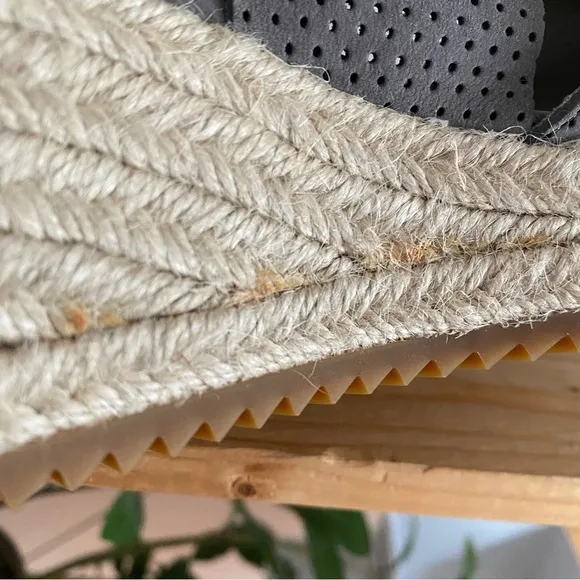 Eileen Fisher Gray Espadrille Willow Wedge 2 Graphite Nubuck Sandals