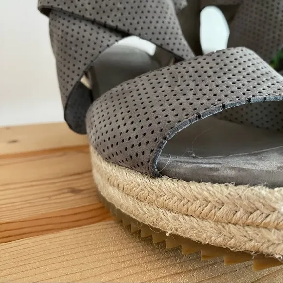 Eileen Fisher Gray Espadrille Willow Wedge 2 Graphite Nubuck Sandals