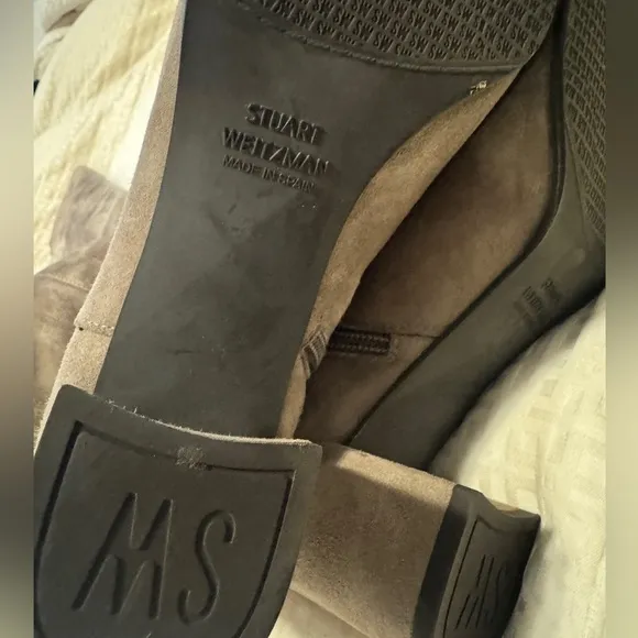 Elegant Gray Suede Knee-High Boots
