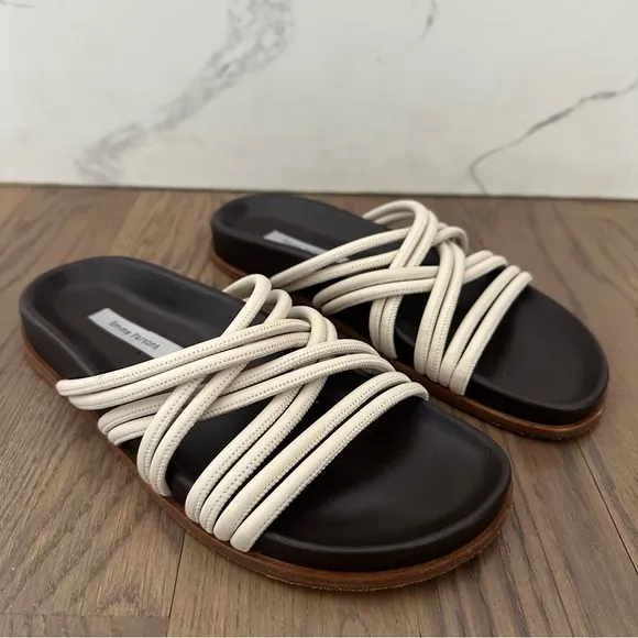 Emme Parsons Evvie Strappy Flat Slide Sandals in Cream and Brown Size 37 / 7