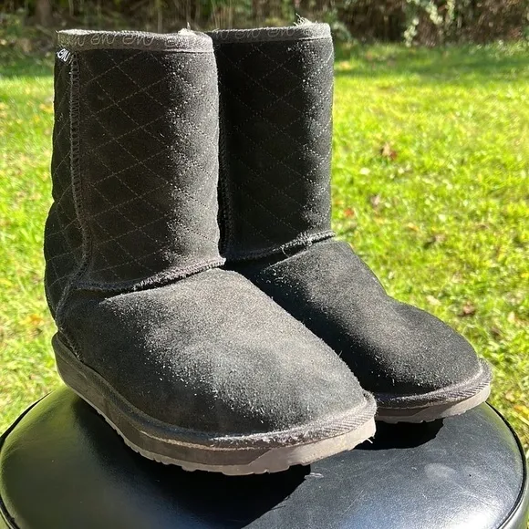 EMU Australian Made Classic Style Suede Sheepskin Boots with Wool lining