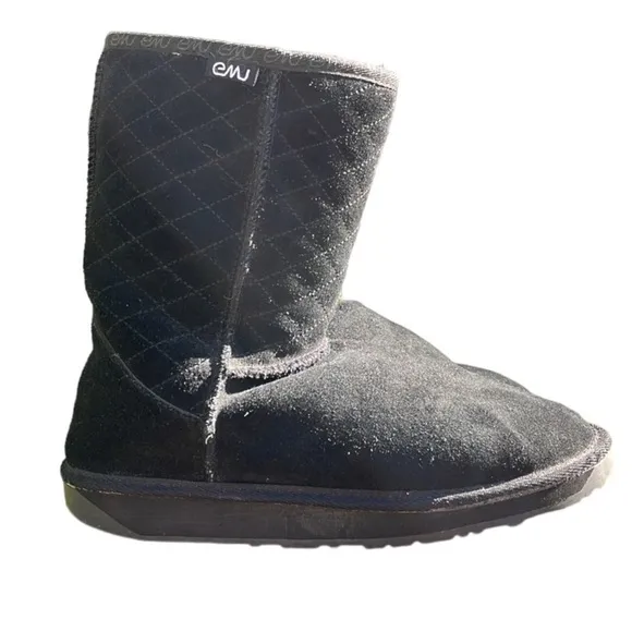 EMU Australian Made Classic Style Suede Sheepskin Boots with Wool lining