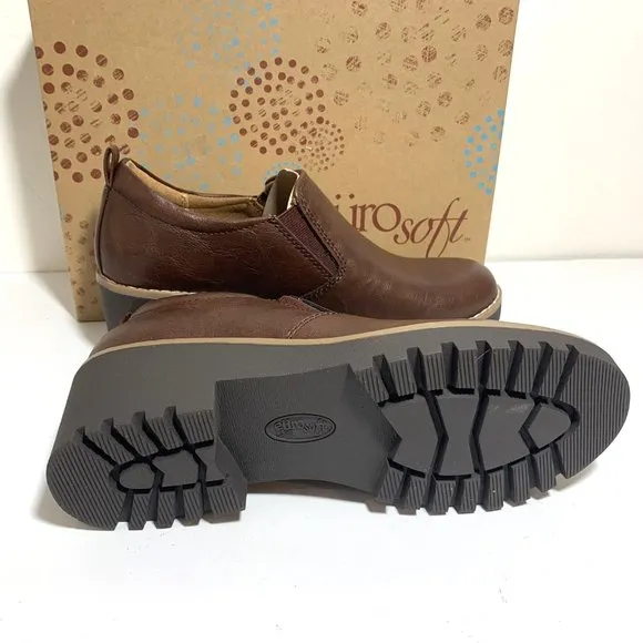 Eurosoft by Sofft Emari Boots Slip On Block Heel Booties Redwood Brown Size 9