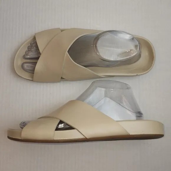 Everlane Beige The Form Crossover Leather Slip On Flat Sandals