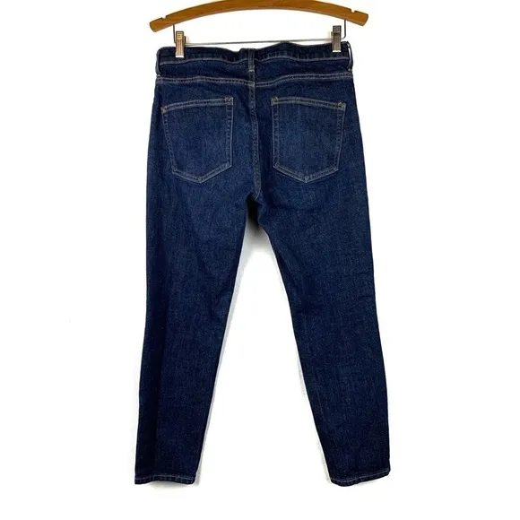 Everlane dark wash cropped ankle jeans, size 29