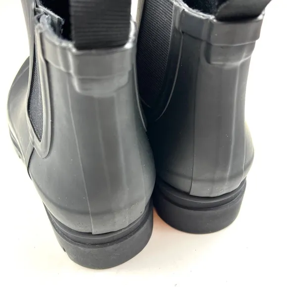 Everlane The Rain Boot Lug Sole Chelsea Boots size 7