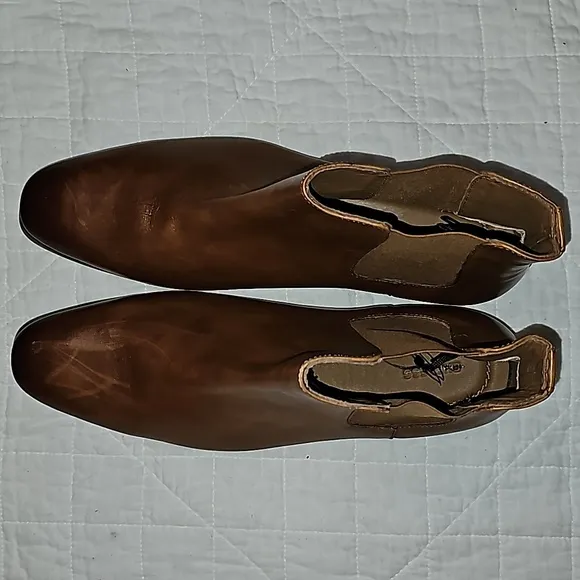 Express boots 100% leather brown slip on booties sz 12 Men's, NWOT