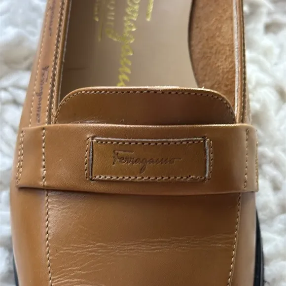 Ferraramo Leather Loafers‎