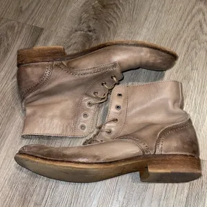 finery leather lace up boots Classic Tan Lace-Up Women's Boots 40