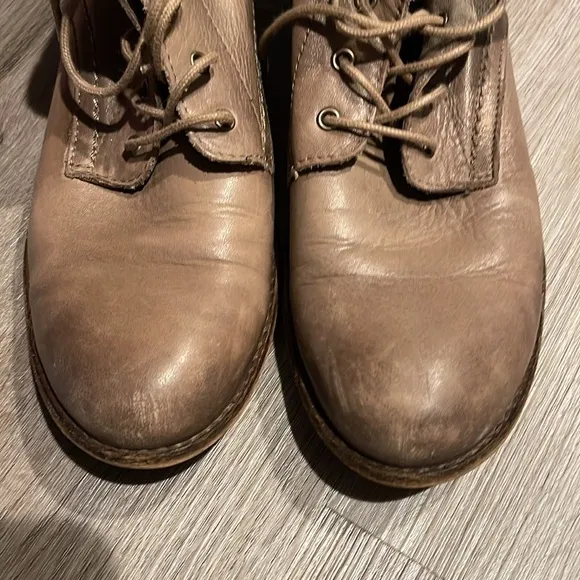 finery leather lace up boots Classic Tan Lace-Up Women's Boots 40