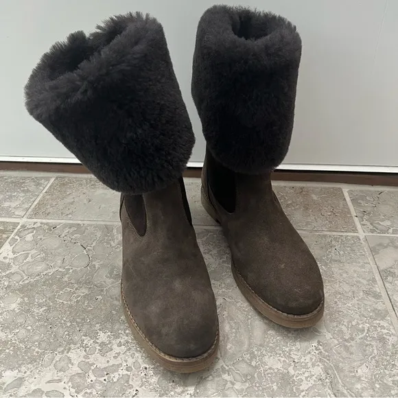 Florsheim Men’s Boots Brown Suede with Fur Lining Size 8M (Made in Italy) NWT