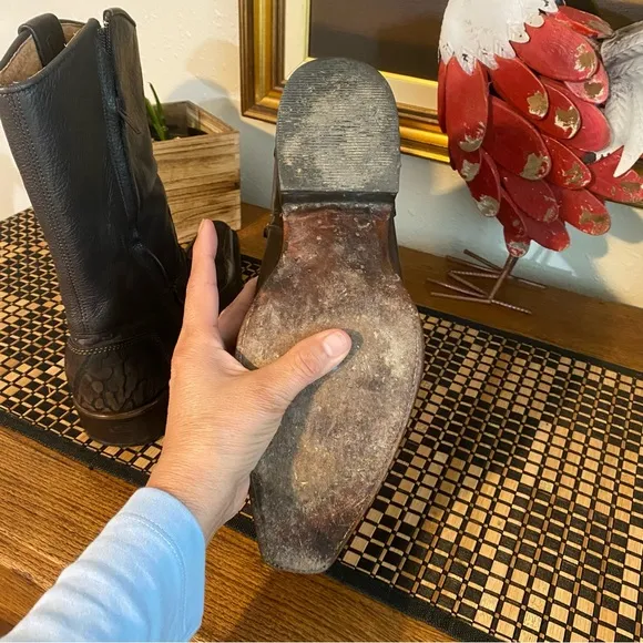 Forastero Boots Men 8.5 Leather brown western brown boots Heel , side Zip shoes