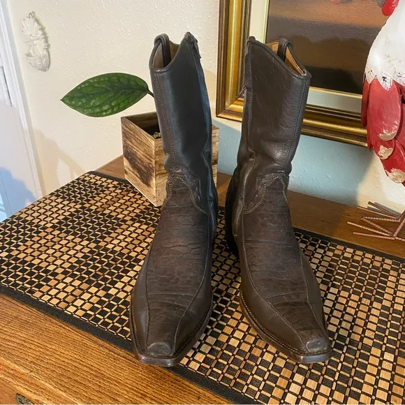 Forastero Boots Men 8.5 Leather brown western brown boots Heel , side Zip shoes