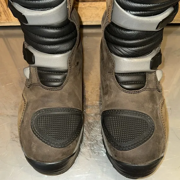 FORMA MOTOCROSS DIRT BIKE BOOTS