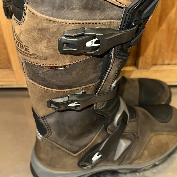 FORMA MOTOCROSS DIRT BIKE BOOTS