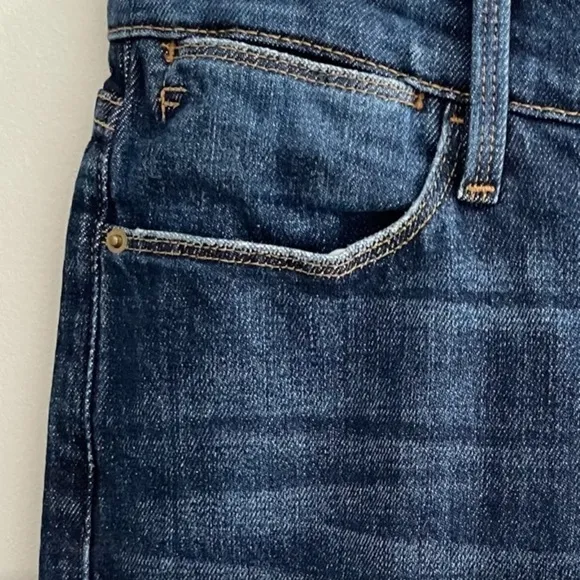 FRAME Le High Straight Leg Crop