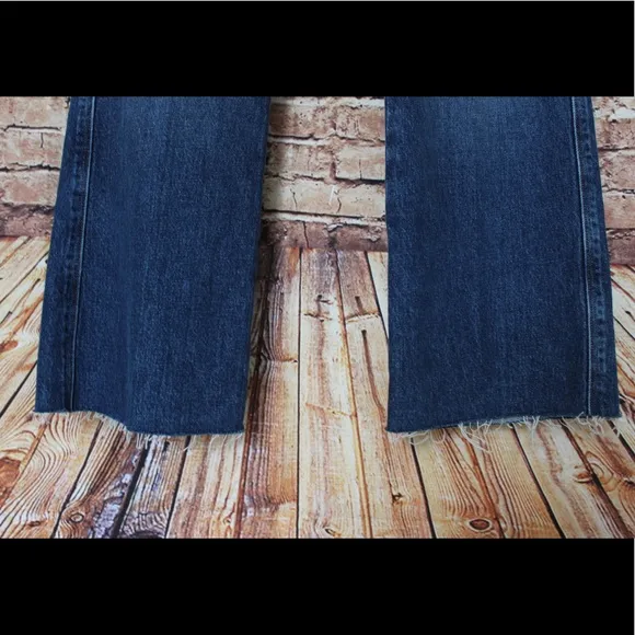 Frame Le Sylvie Kick Boot Raw Edge Denim