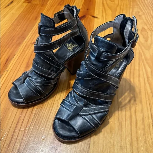 FREE BIRD By Steven Claw High Heeled Sandals Womens SIZE 7 Strappy Leather