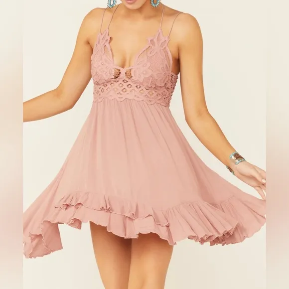 Free People Adella Slip Dress. Color: Rose. Size: S