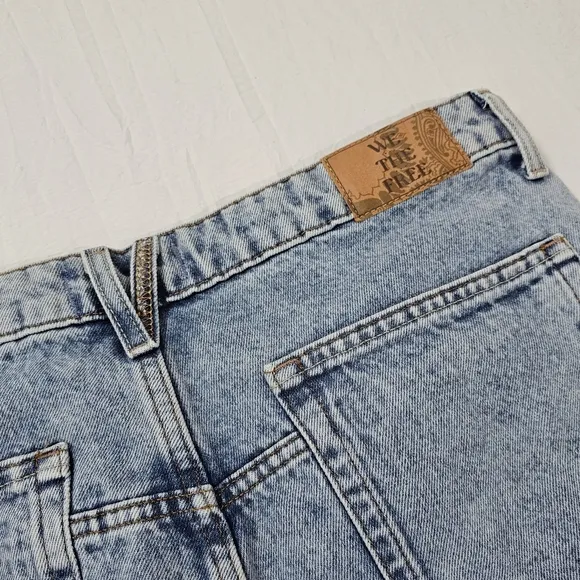 Free People &quot;We The Free&quot; Deep Trance Dropped Boyfriend Jeans NWTs Size 32