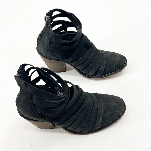 Free People Black Suede Strapy Hybrid Ankle Boots size 38 / 8