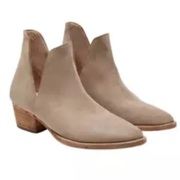 Free People Charm Double V Ankle Boots Size 39.5