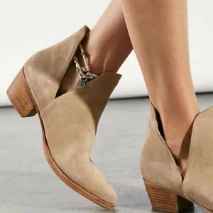 Free People Charm Double V Camel Suede Slip On Ankle Boots Booties Size 8.5 Tan