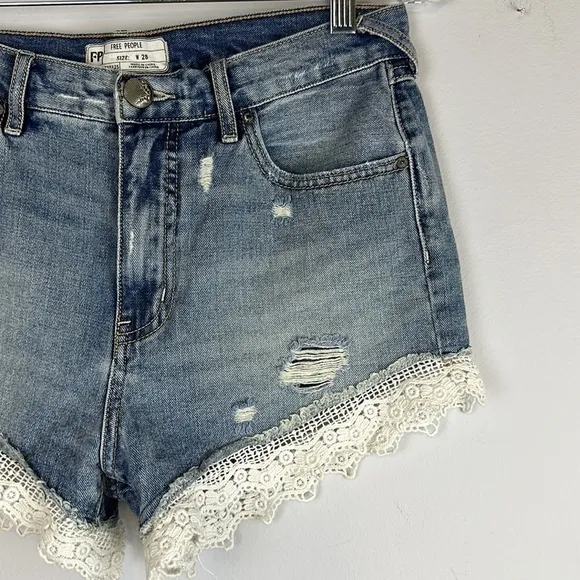 Free People Embroidered Lace Hem 100% Cotton High Waist Festival 28 Jean Shorts
