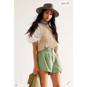 Free people | Pleated Shorty Pull On Shorts | M | 3”
