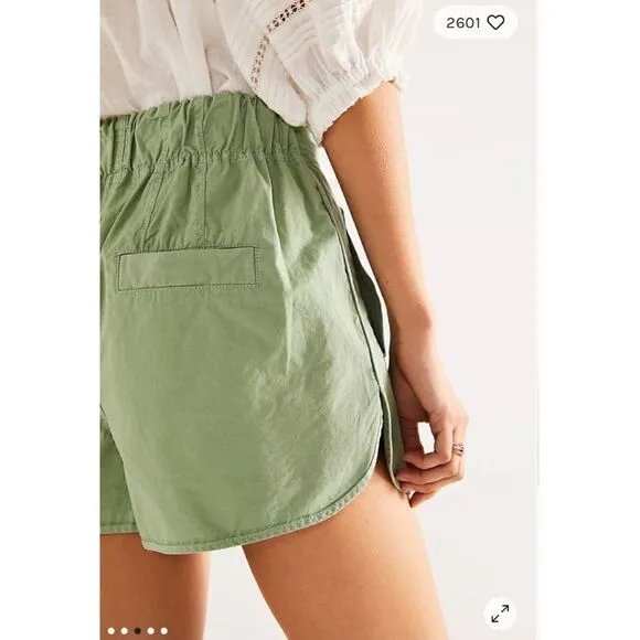 Free people | Pleated Shorty Pull On Shorts | M | 3”