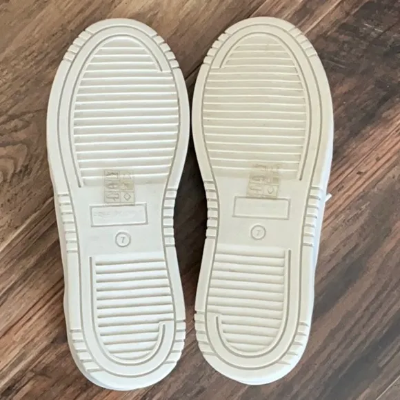 FREE PEOPLE Retro Thirty Love Sneakers 7 Blue Combo $138 Retail NEW