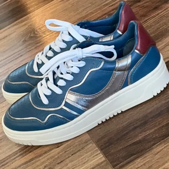 FREE PEOPLE Retro Thirty Love Sneakers 7 Blue Combo $138 Retail NEW