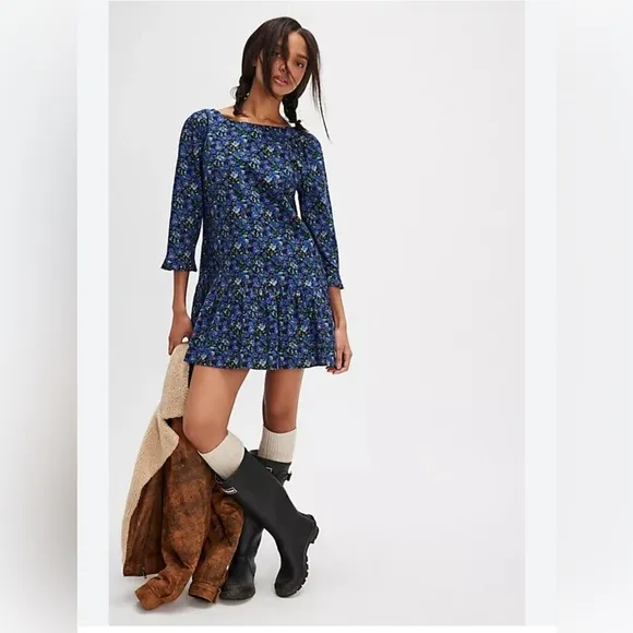 Free People The Avenue Floral Mini Dress in Navy Combo Size S. NWT