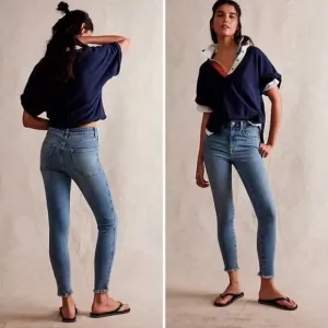 Free People We The Free Raw Hem High-Rise Jegging in Medium Sierra - Size 31