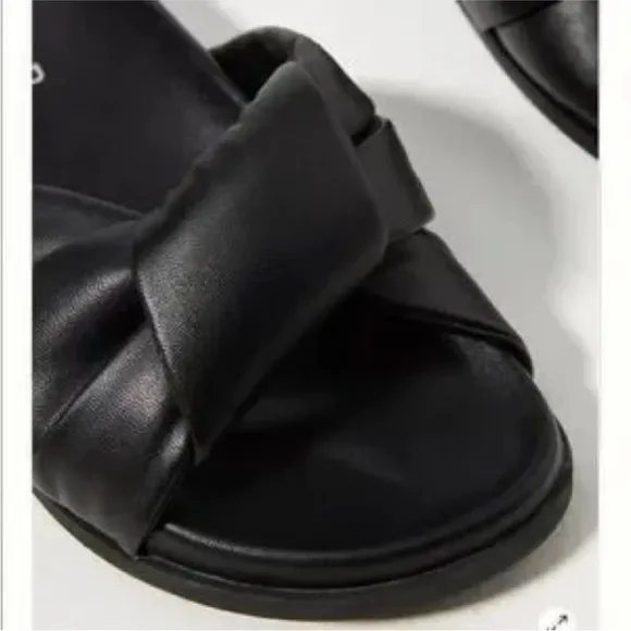 Free People x Silent D Herron Sandals Black Leather Puffy Slides NWOB EU 38 US 8
