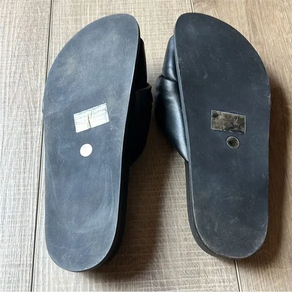 Free People x Silent D Herron Sandals Black Leather Puffy Slides NWOB EU 38 US 8