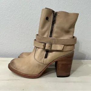 Freebird By Steven Light Brown Leather Bama Boots Size 9