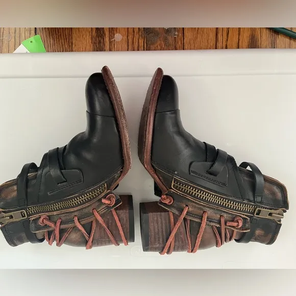 FREEBIRD Crue Black Leather Boots Size Women's Size 7