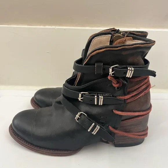 FREEBIRD Crue Black Leather Boots Size Women's Size 7
