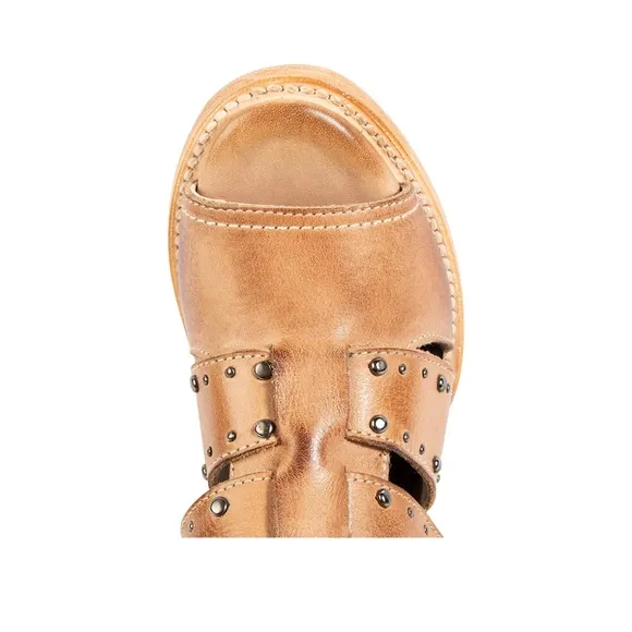 Freebird GHOST leather tan sandal size 9 NEW IN BOX