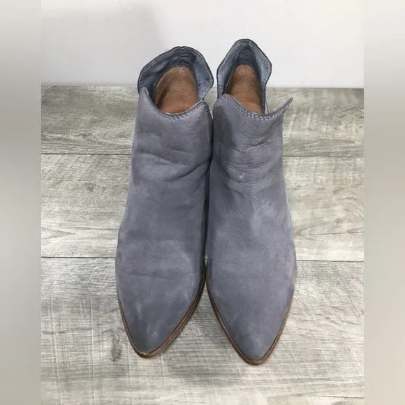 FRYE 78394 Reina Cut Out Short Gray Leather Womens Slip On Bootie Boots Size 8
