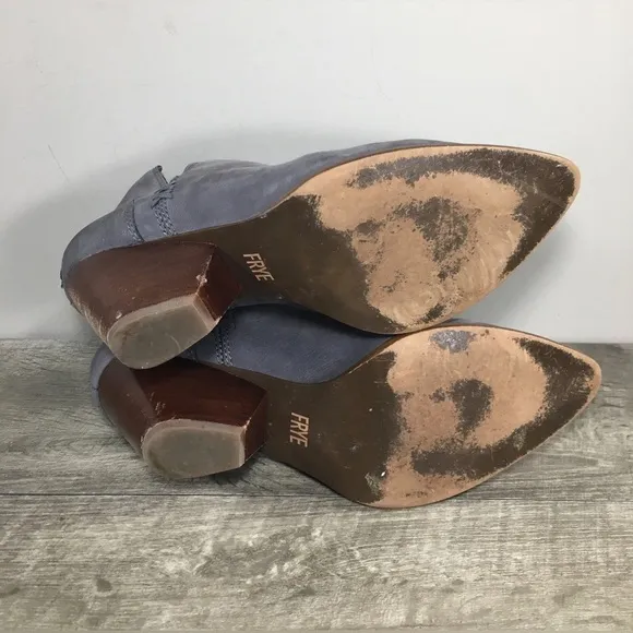 FRYE 78394 Reina Cut Out Short Gray Leather Womens Slip On Bootie Boots Size 8