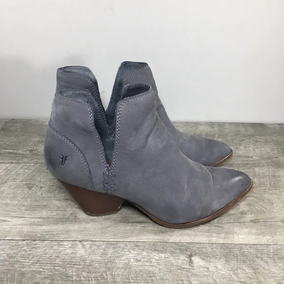 FRYE 78394 Reina Cut Out Short Gray Leather Womens Slip On Bootie Boots Size 8