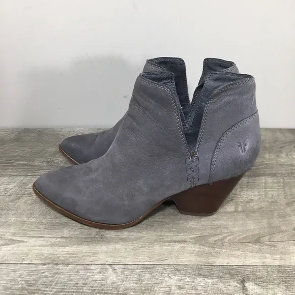 FRYE 78394 Reina Cut Out Short Gray Leather Womens Slip On Bootie Boots Size 8